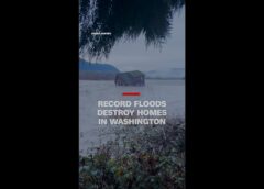 Record floods destroy homes in Washington